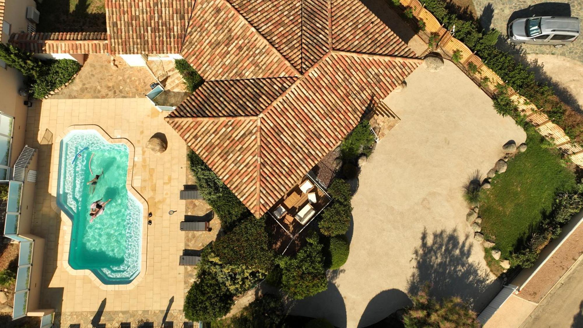 Villas Cala Corsa - 3 Et 4 Chambres - Cala Rossa Porto-Vecchio - Villas Entierement Climatisees Avec Piscine Chauffee Partagee Et Piscines Privees - Internet Gratuit Екстер'єр фото