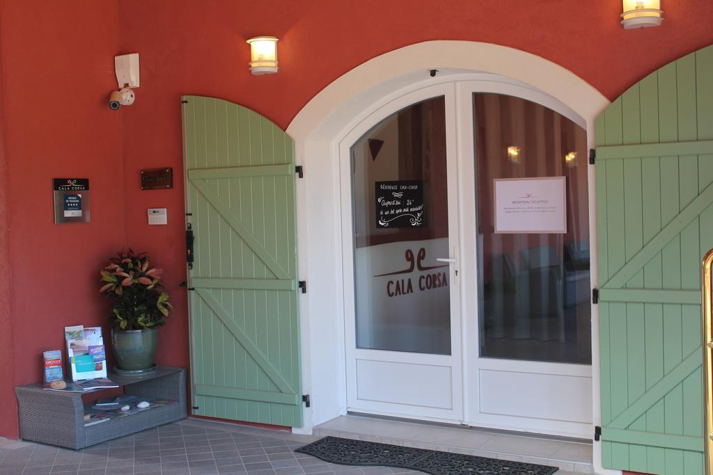 Villas Cala Corsa - 3 Et 4 Chambres - Cala Rossa Porto-Vecchio - Villas Entierement Climatisees Avec Piscine Chauffee Partagee Et Piscines Privees - Internet Gratuit Екстер'єр фото
