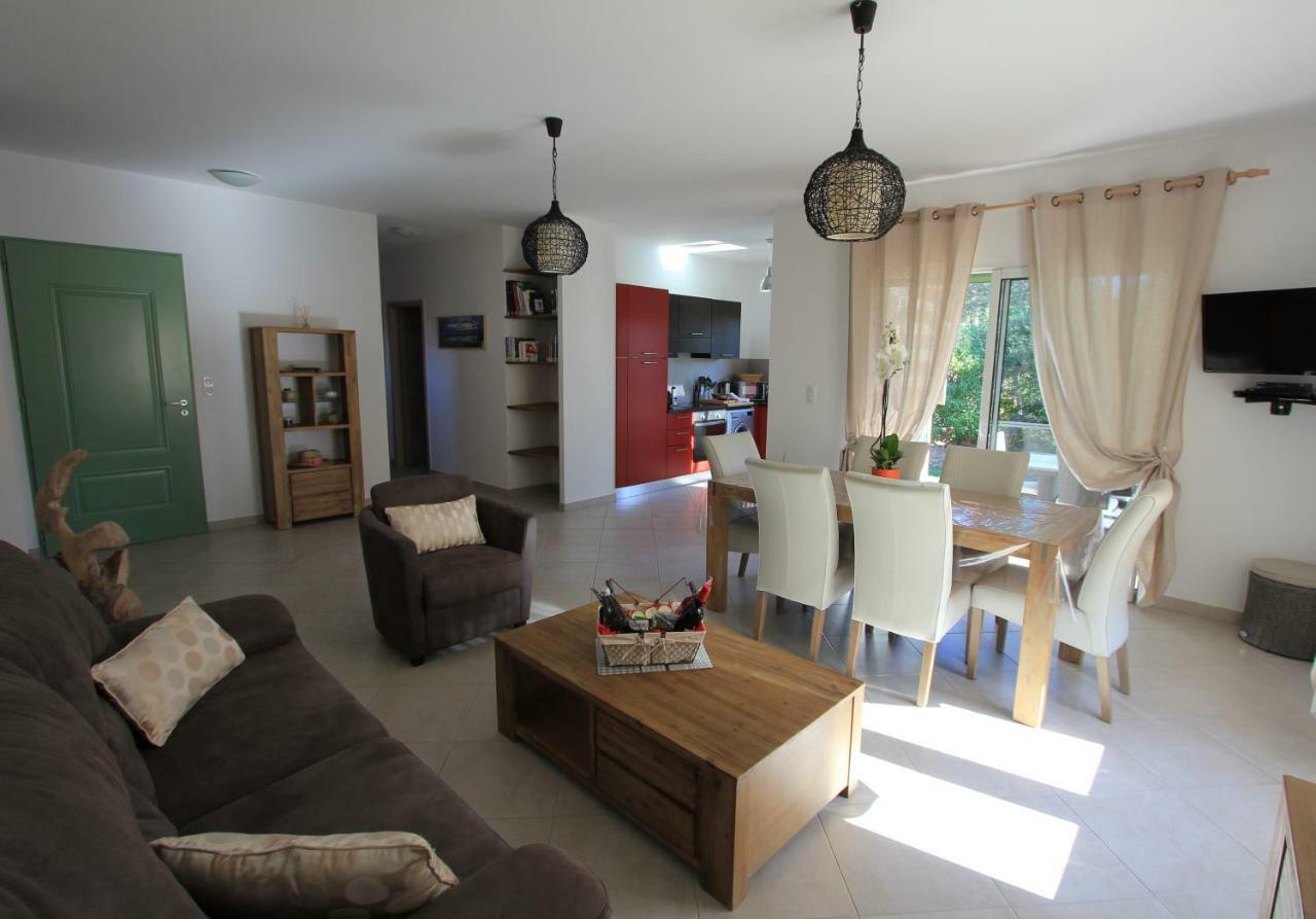 Villas Cala Corsa - 3 Et 4 Chambres - Cala Rossa Porto-Vecchio - Villas Entierement Climatisees Avec Piscine Chauffee Partagee Et Piscines Privees - Internet Gratuit Екстер'єр фото